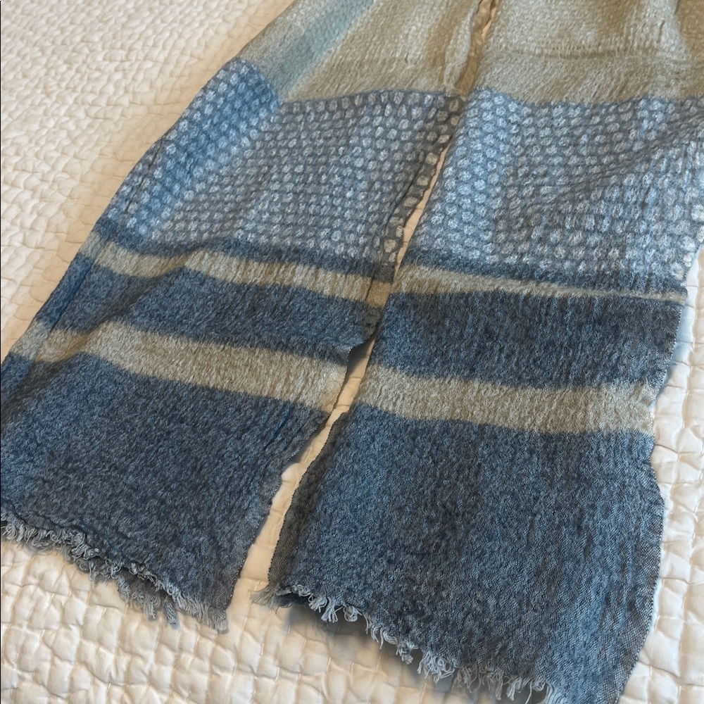 Wool scarf - image 2